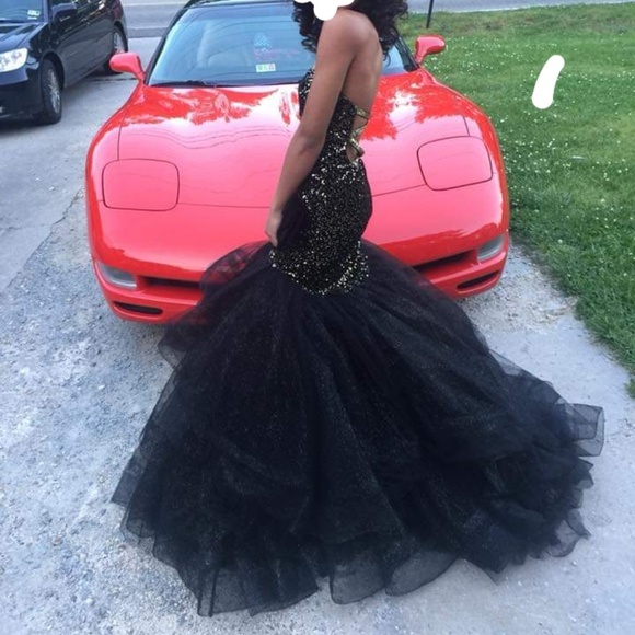 Prom dress - Picture 3 of 3